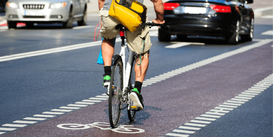 Cyklista a vodič: Patria cesty všetkým?>