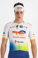 SPORTFUL Cyklistická čelenka - TOTAL ENERGIES 2022 - biela/modrá/žltá/oranžová