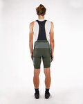 SANTINI Cyklistické nohavice krátke s trakmi - GRAVEL - zelená