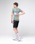GOBIK Cyklistický dres s krátkym rukávom - ODYSSEY NETCOMPANY INEOS 26 - zelená/oranžová