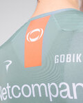 GOBIK Cyklistický dres s krátkym rukávom - ODYSSEY NETCOMPANY INEOS 26 - zelená/oranžová