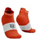 COMPRESSPORT Cyklistické ponožky členkové - PRO RACING SOCKS V4.0 RUN - červená