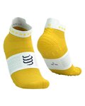 COMPRESSPORT Cyklistické ponožky členkové - PRO RACING SOCKS V4.0 RUN - žltá