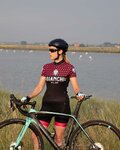 BIANCHI MILANO Cyklistické nohavice krátke bez trakov - AVOLA LADY - čierna/ružová