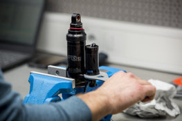 UNIOR kľúč - WRENCH - červená