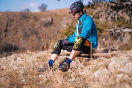 HAVEN Cyklistická prilba - TOLTEC LUMIERE - čierna/červená