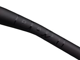 PRO riadidlá - THARSIS FLAT CARBON 720mm - čierna