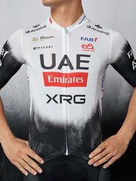 PISSEI Cyklistický dres s krátkym rukávom - UAE TEAM EMIRATES 2025 REPLICA - biela/čierna