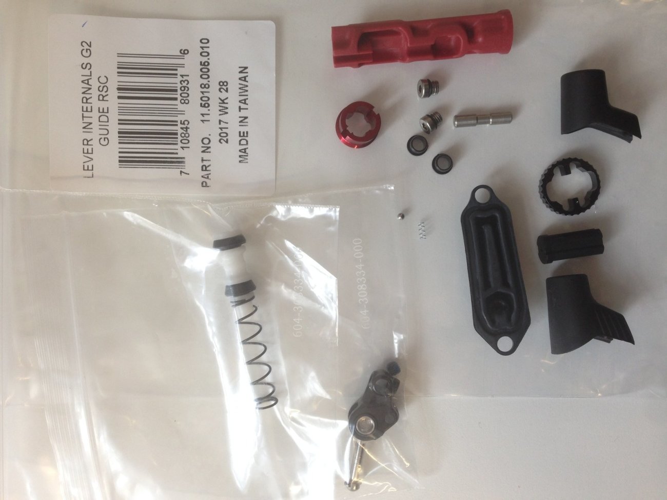 SRAM sada k páčke - DISC BRAKE LEVER INTERNALS/SERVICE KIT GUIDE RSC/ULTIMATE/CODE RSC - čierna