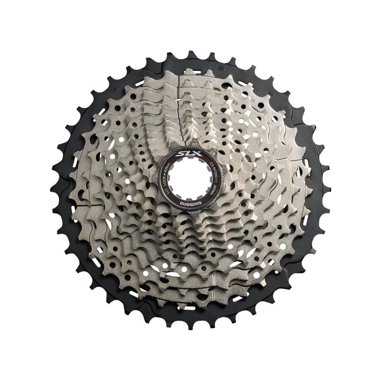 
                SHIMANO kazeta - CASSETTE SLX M7000 11 11-40 - strieborná/čierna
            