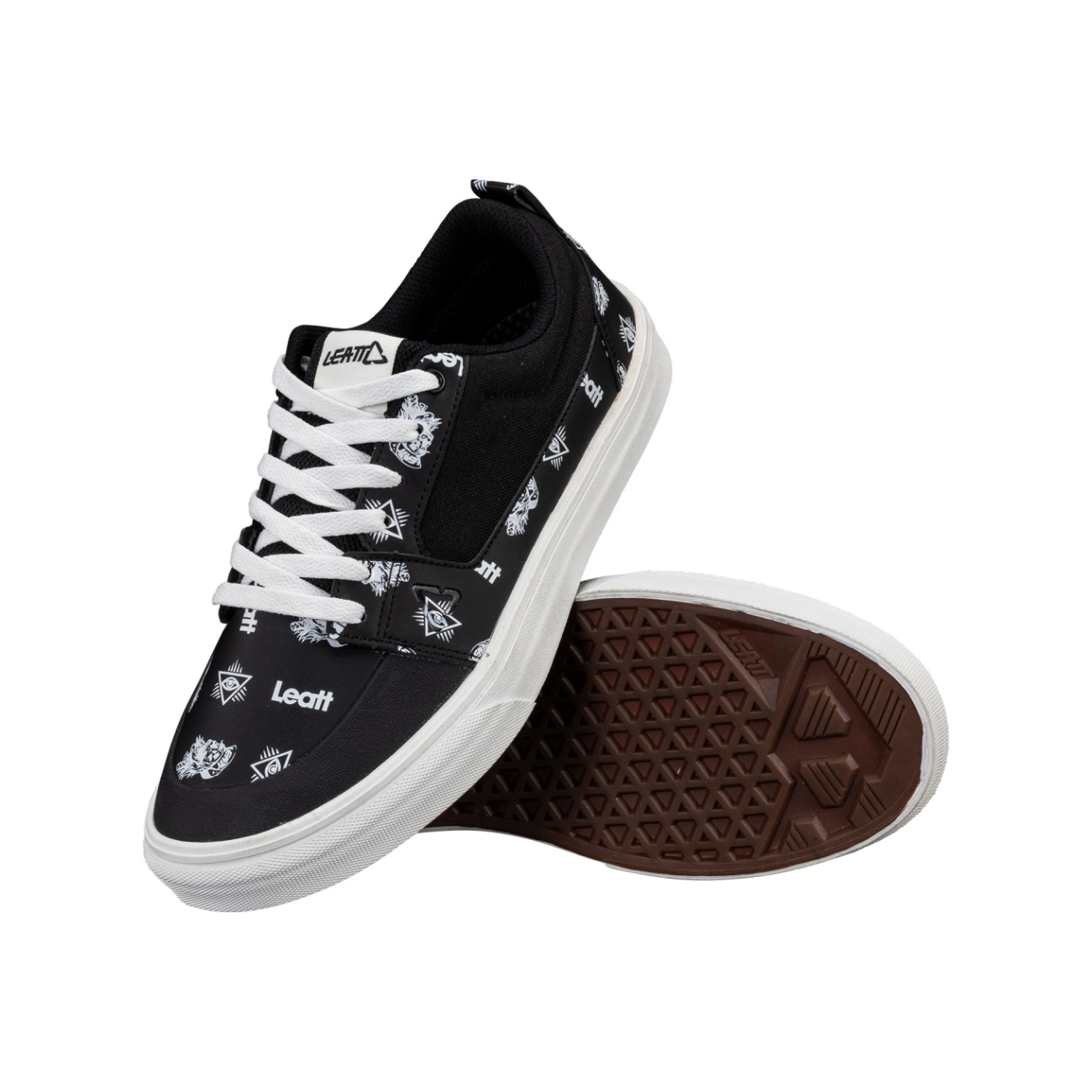 LEATT Cyklistické tretry - FLAT 1.0 - čierna/biela 44,5