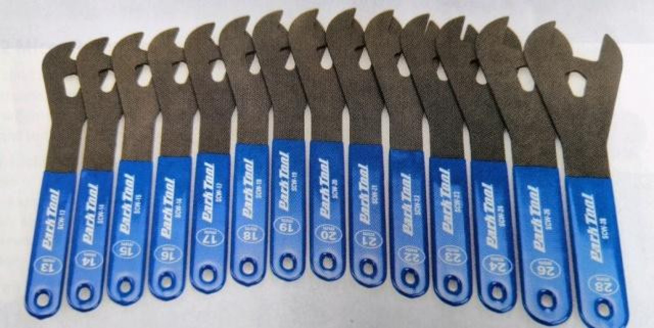 
                PARK TOOL sada kľúčov - CONE WRENCHES 13/24/26/28 mm PT-SCW-SET-3 - modrá/čierna
            