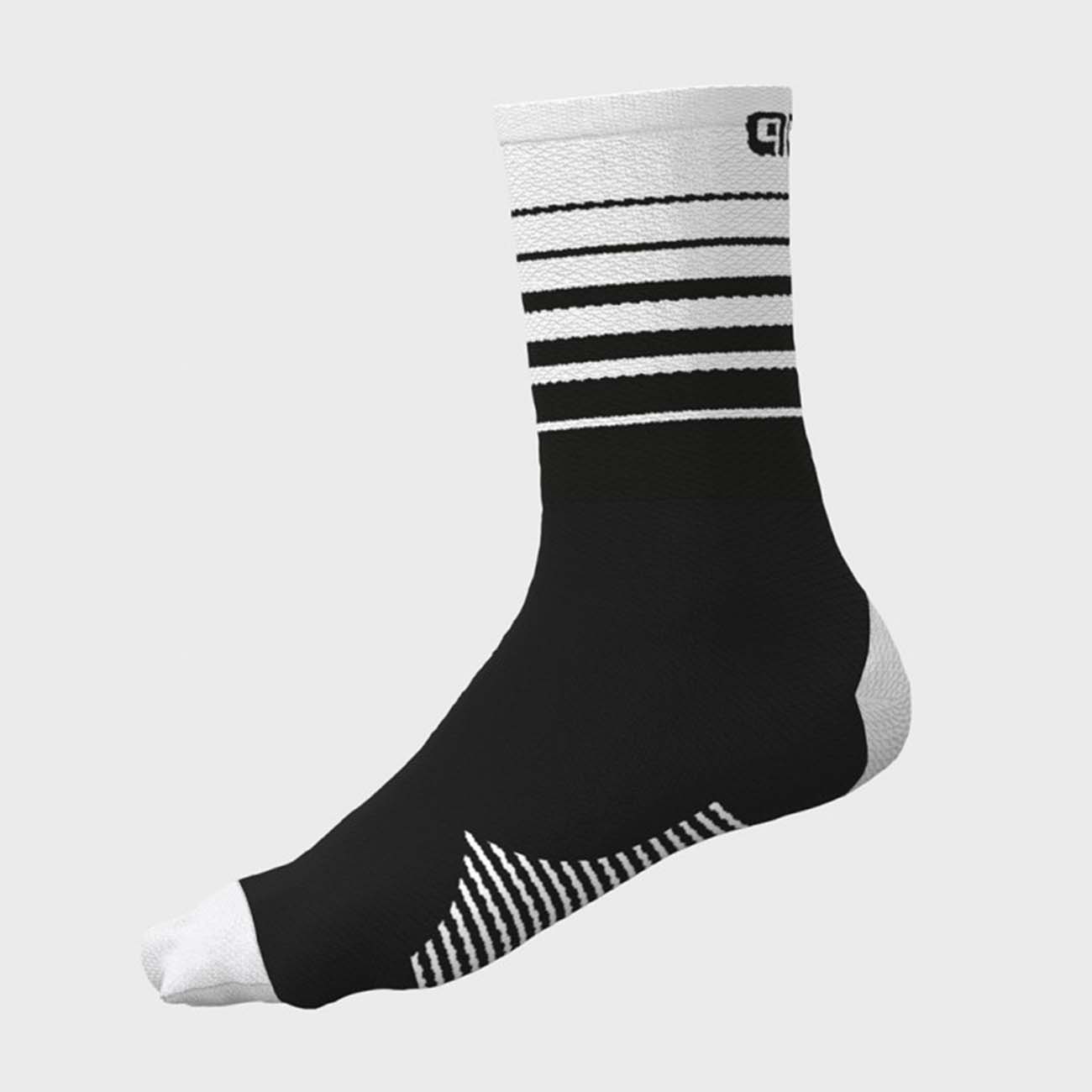 
                ALÉ Cyklistické ponožky klasické - ONE - čierna/biela S
            
