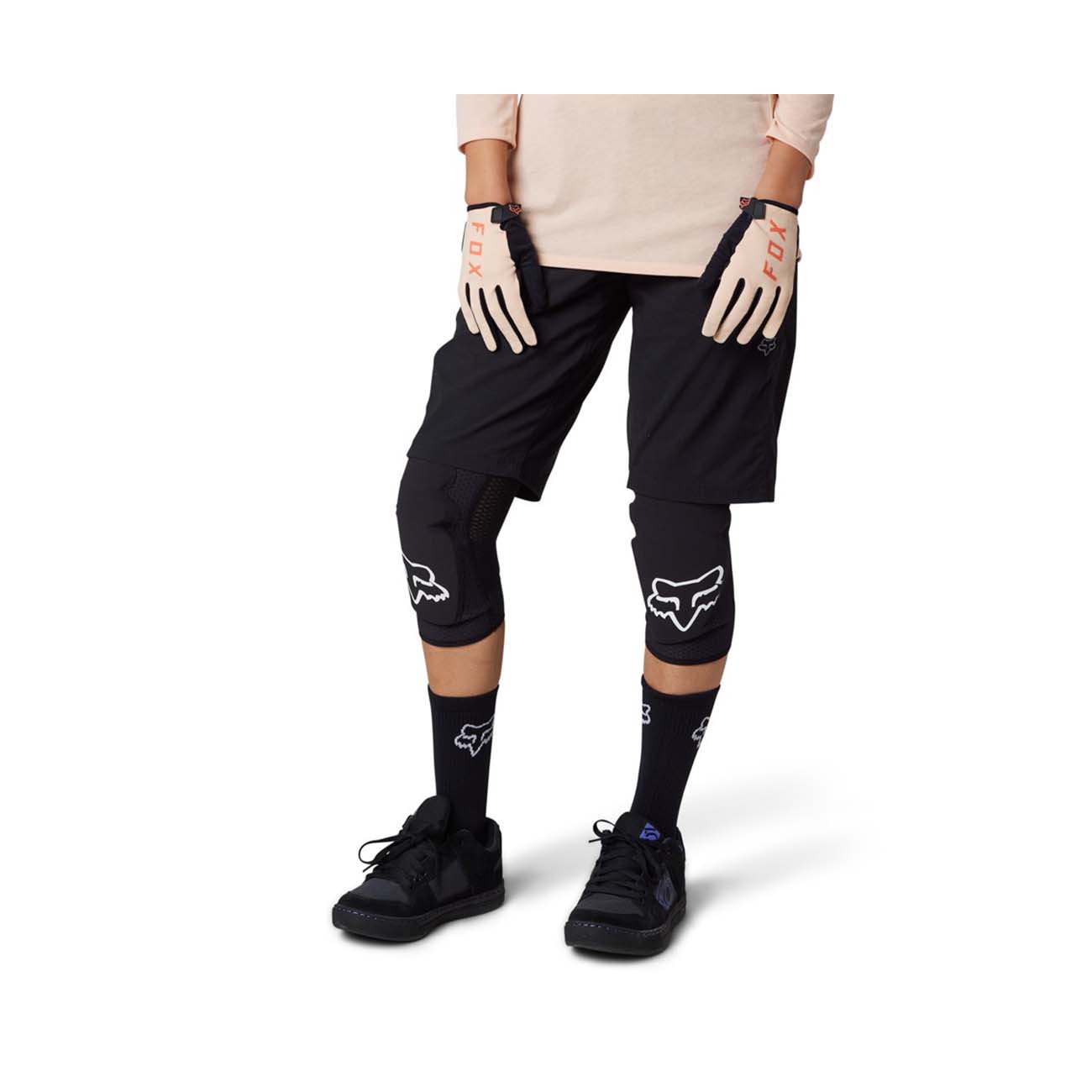 
                FOX Cyklistické nohavice krátke bez trakov - RANGER LADY - čierna XS
            